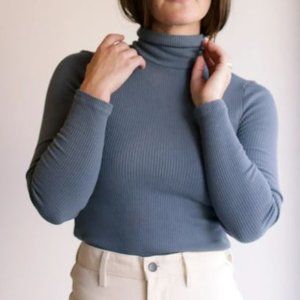 Sweater Rib Turtleneck - Never worn